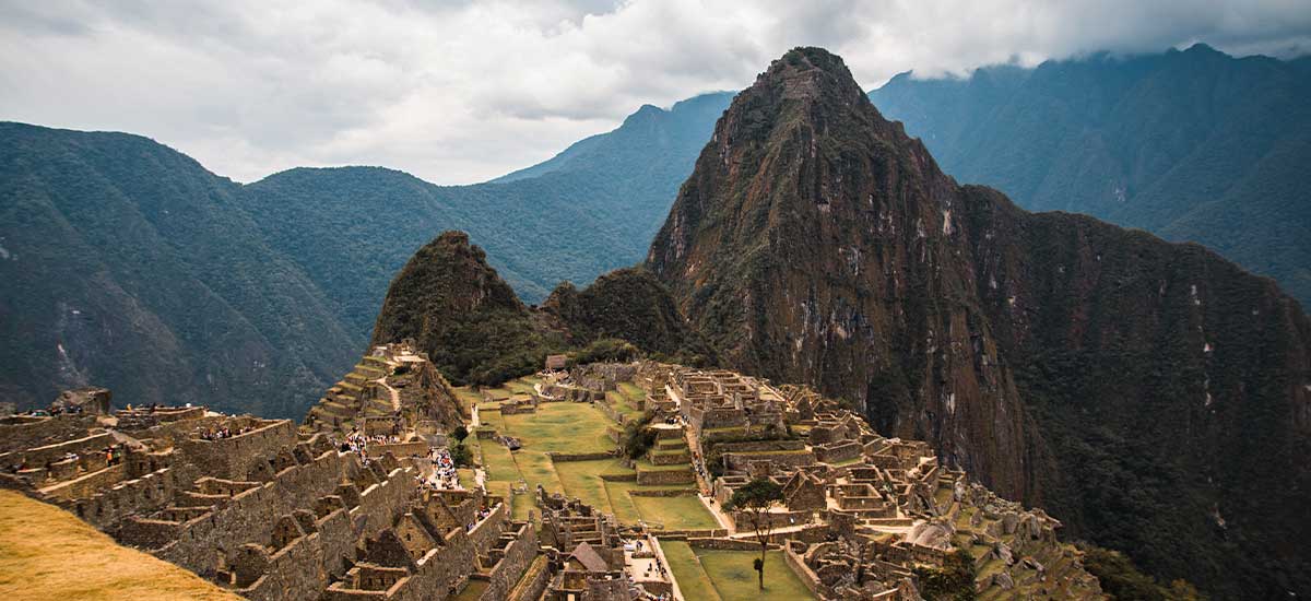 Tour en Perú 10 días visita: Lima, Cusco, Valle Sagrado, Machupicchu, Piura, Mancora