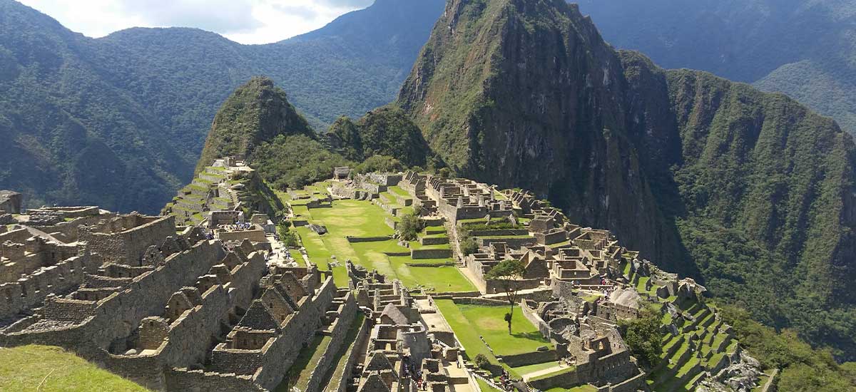 Tour en Perú 7 días visita: Lima, Nazca, Machu Picchu, Cusco, Valle Sagrado, Islas Ballestas